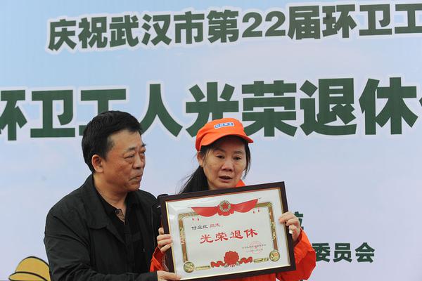 4平5負(fù)！穆里尼奧近9場(chǎng)歐冠淘汰賽不勝，近4場(chǎng)皆落敗v1.4.3 官方安卓版