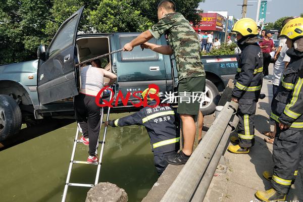 藍(lán)軍舊將:難以理解凱恩不被視為世界級(jí) 他技術(shù)不如魯尼但進(jìn)球更多v9.1.9 官方安卓版